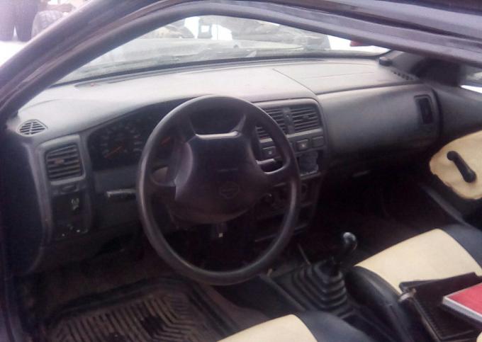 Разбираю Nissan Almera N15 1996 г.в. 1.4