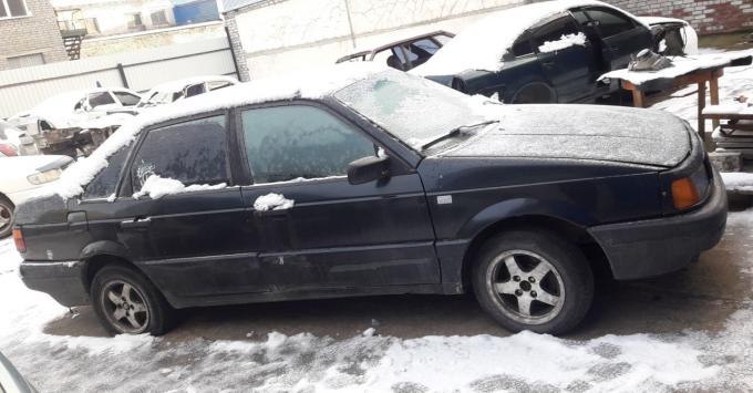 Volkswagen Passat B3 в разборе