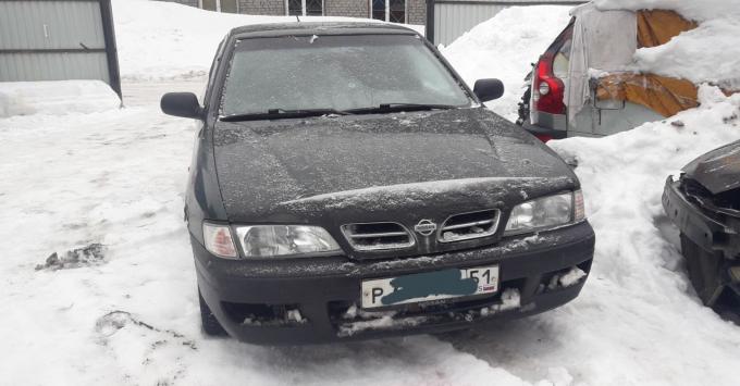 Nissan Primera P11