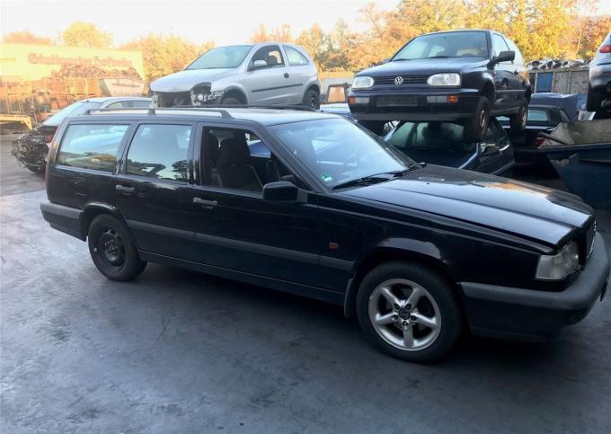 Разбор на запчасти Volvo 850