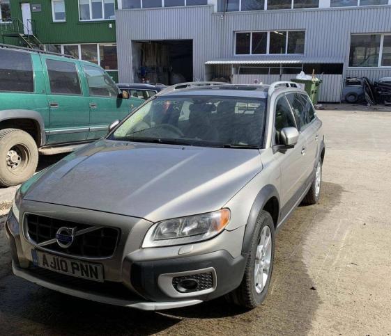 Volvo XC70 2.4 D 2010 г по запчастям