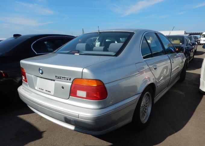 Bmw e39 525 m54 на запчасти из Японии