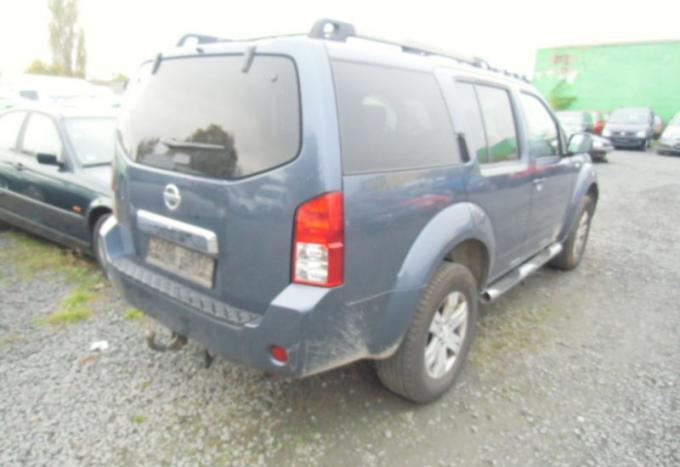 Nissan Pathfinder 2006г. на запчасти