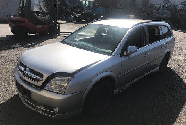 Разбор на запчасти Opel Vectra C 2002-2008