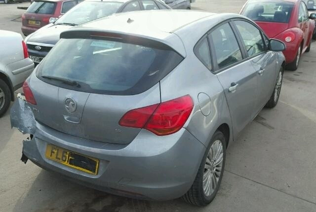 Разбор Опель Астра Opel Astra J 2011 1.6 на запчас