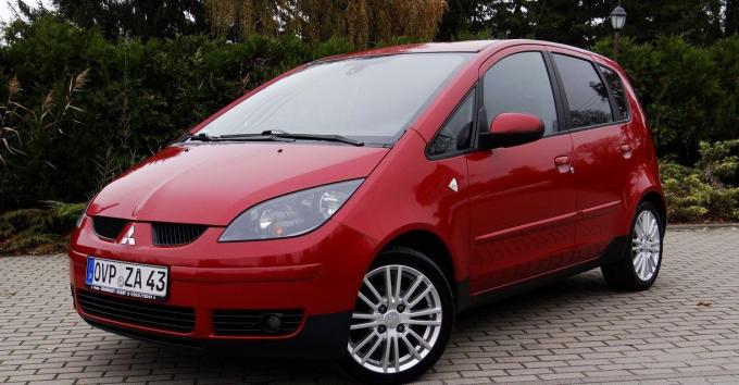 Разбор Митсубиси Кольт Mitsubishi Colt Z30. 2010