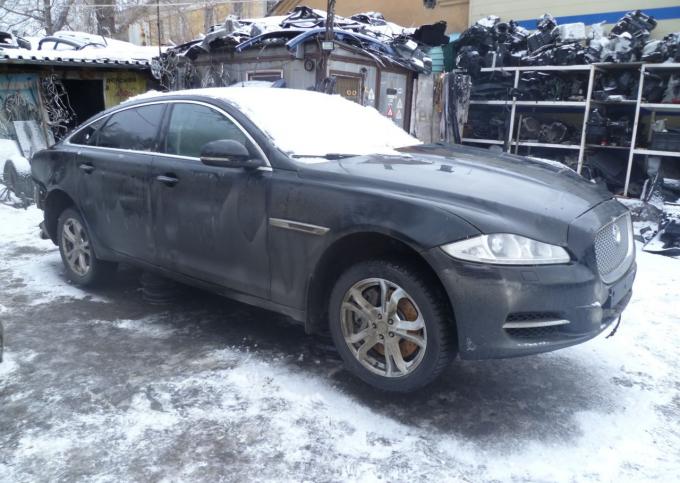 Запчасти Jaguar XJ 2010