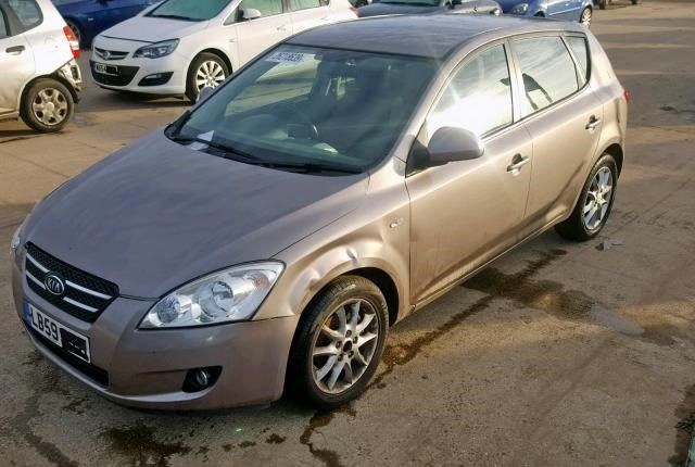 Разбор на запчасти KIA Ceed 2007-2012