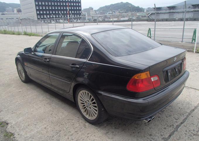 BMW бмв e46 седан m54 330xi 4x4 xi из Японии