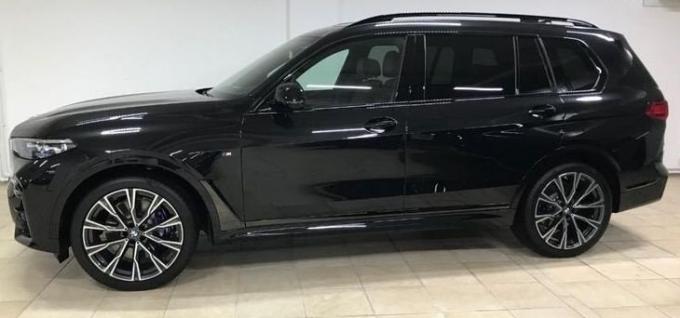 Продам по запчастям BMW X7 2019