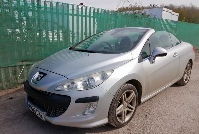 В разборе Peugeot 308