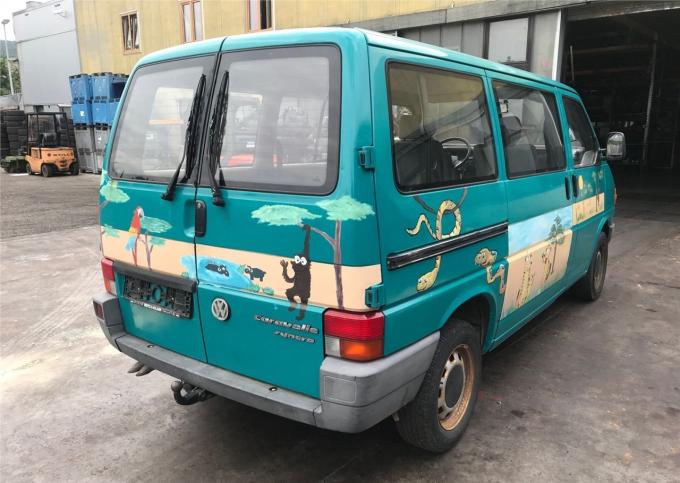 Разобран на запчасти Volkswagen Transporter 4 1991