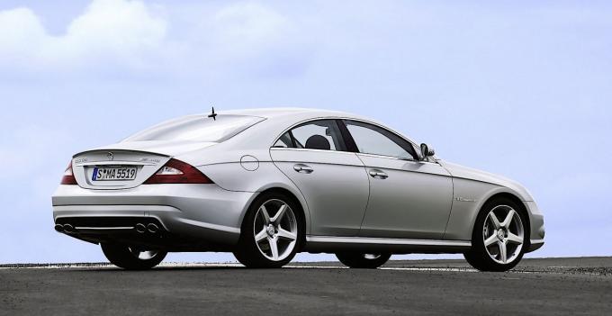 Mercedes Benz C219 2004-2010 разбор на запчасти