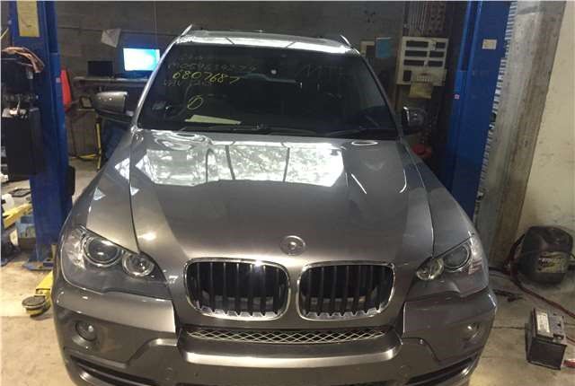 Разбор на запчасти BMW X5 E70