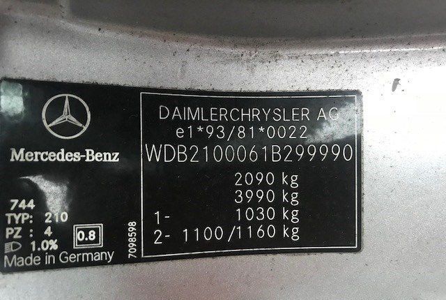 Разбор на запчасти Mercedes E W210