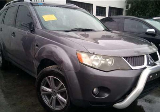 Разобран на запчасти Mitsubishi Outlander XL 2006