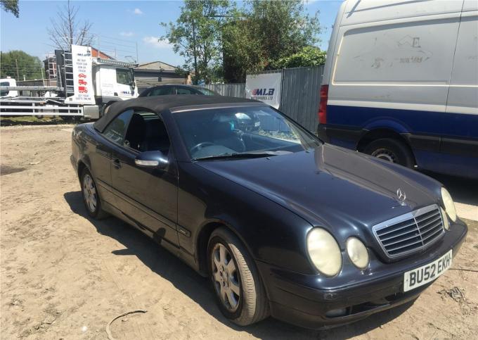 Разбор на запчасти Mercedes CLK W208