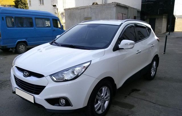 В разборе Hyundai IX35 2010-2015г