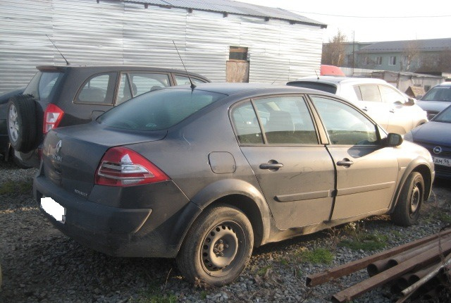 Renault Megane II в разборе по частям