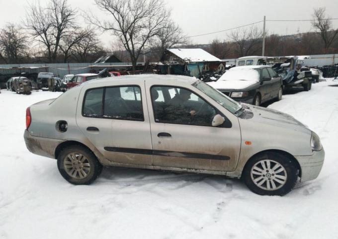 Renault symbl Clio разбор