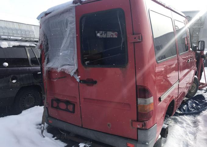 В Разборе Mercedes Benz Sprinter (901-905)