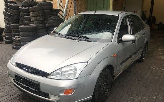 Ford Focus 1 авто по запчастям