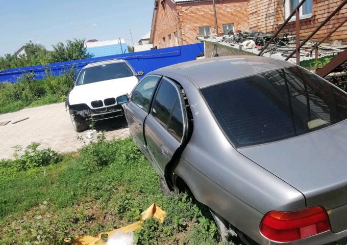 Bmw e39 м52б20