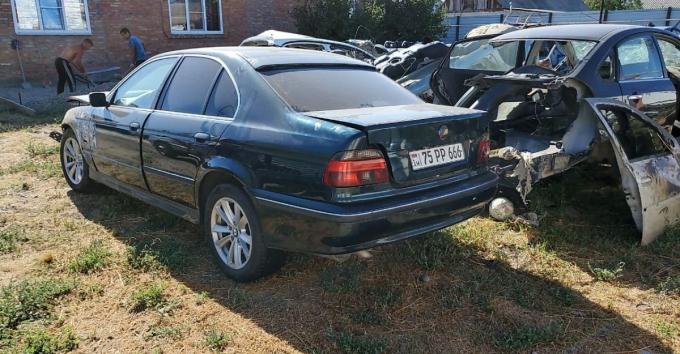 BMW 528i кузов Е39 запчасти