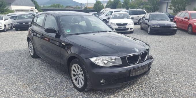 BMW1 E81 2004г на запчасти