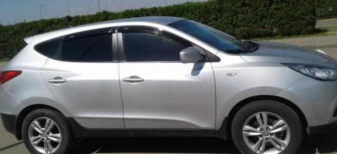 Продам по деталям Hyundai ix35 2013