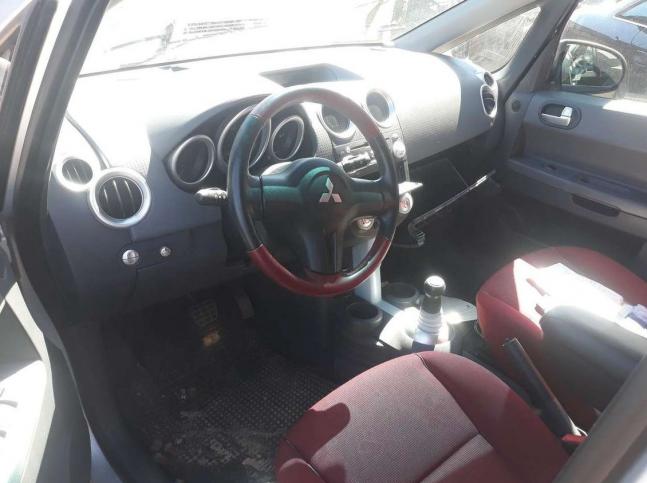 Mitsubishi Colt Z30 2007 г На запчасти