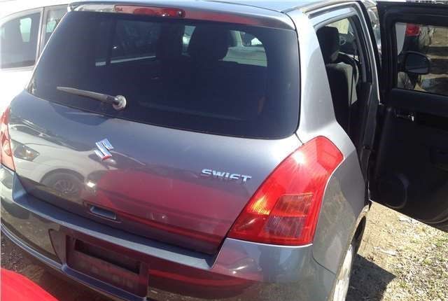 Автомобиль в разборе: Suzuki Swift 2003-2011