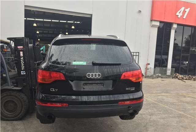 Разбор на запчасти Audi Q7 2006-2009