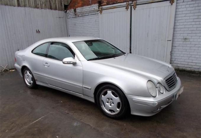 Разбор на запчасти Mercedes CLK W208