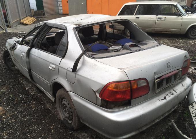 Honda Civic Ferio EK3 2000 год в разбор