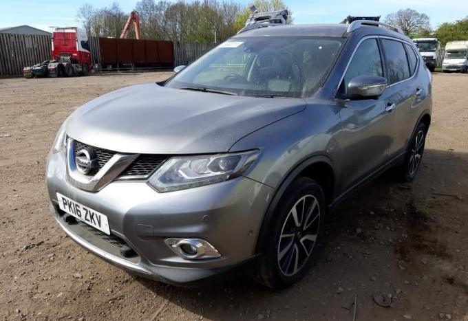 В разборе Nissan X-Trail (T32)