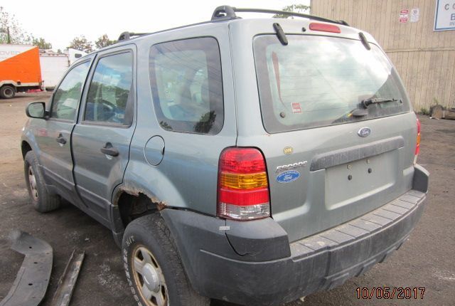 Разбор на запчасти Ford Escape 2001-2006