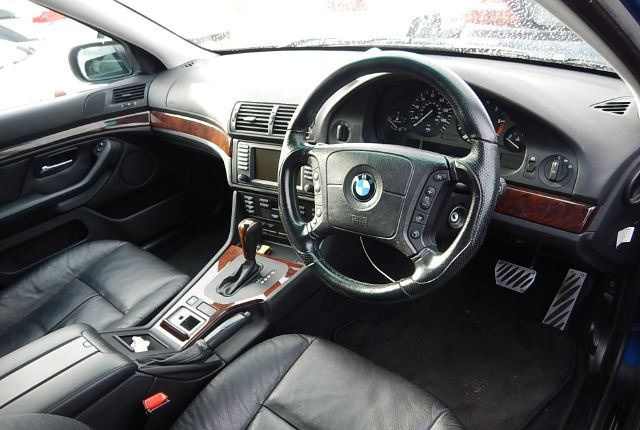 Разбор BMW e39 530i m54b30 individual