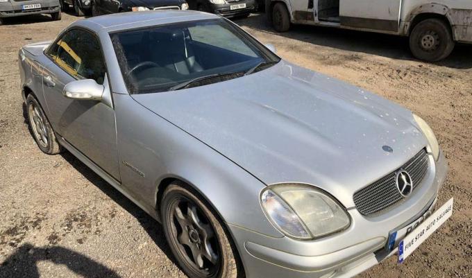 Mercedes R170 SLK 2001 г по запчастям