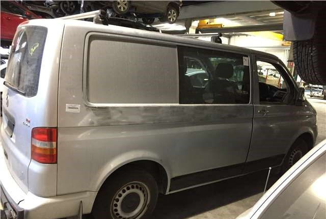 Разобран на запчасти Volkswagen Transporter 5 2003