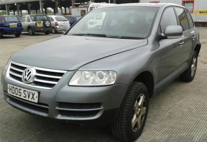 Разбор на запчасти Volkswagen Touareg 2002-2007