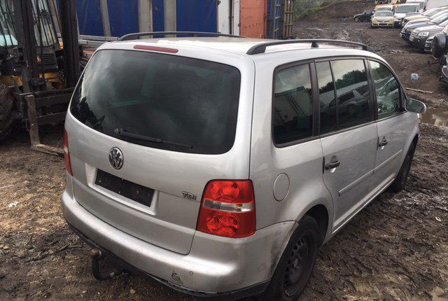 Разобран на запчасти Volkswagen Touran 2003-2006