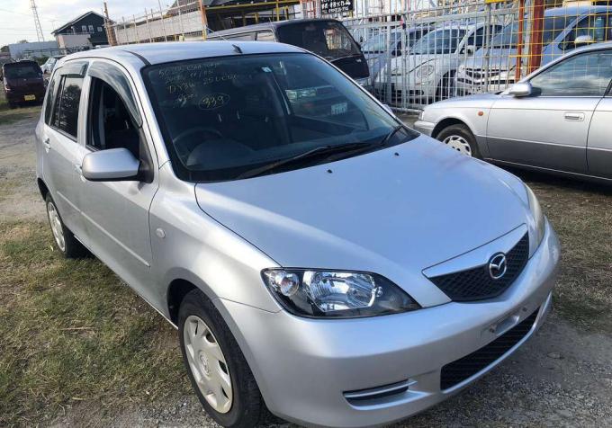 Mazda Demio DY3W zjve