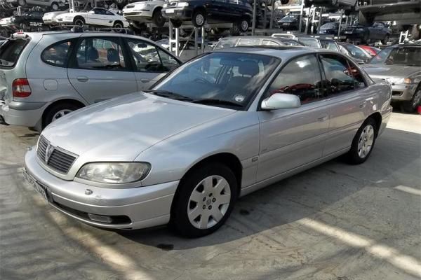 Разбор на запчасти Opel Omega 2000