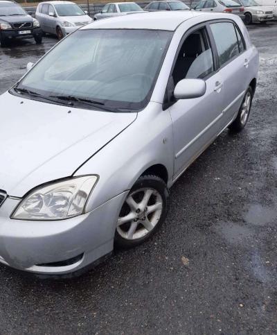 Toyota Corolla 2.0d 2004 г по запчастям