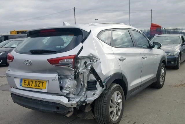 Разбор на запчасти Hyundai Tucson 3