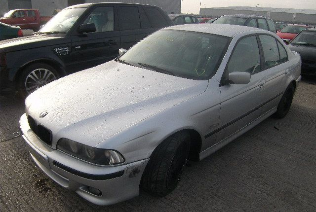 Разбор BMW e39 рестайлинг м-пакет