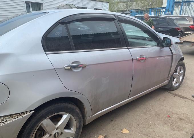 Chevrolet Epica 2010 2л МКПП разбор