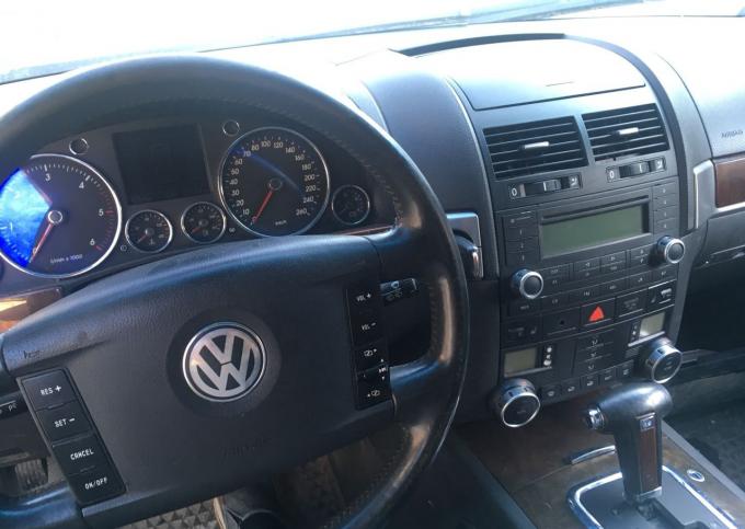 Запчасти на Volkswagen Touareg 2002-2007 2,5л