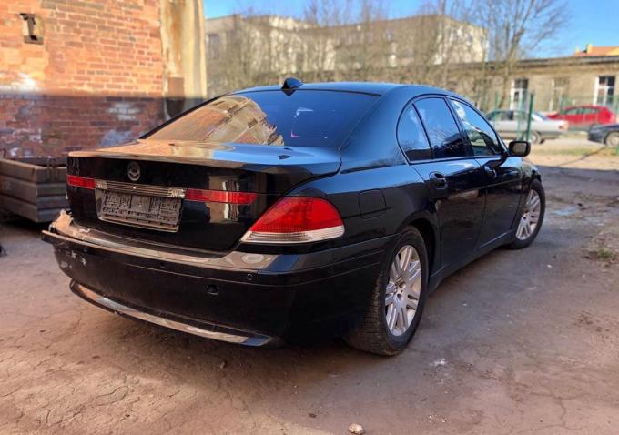 В разборе Bmw e65 735 2003